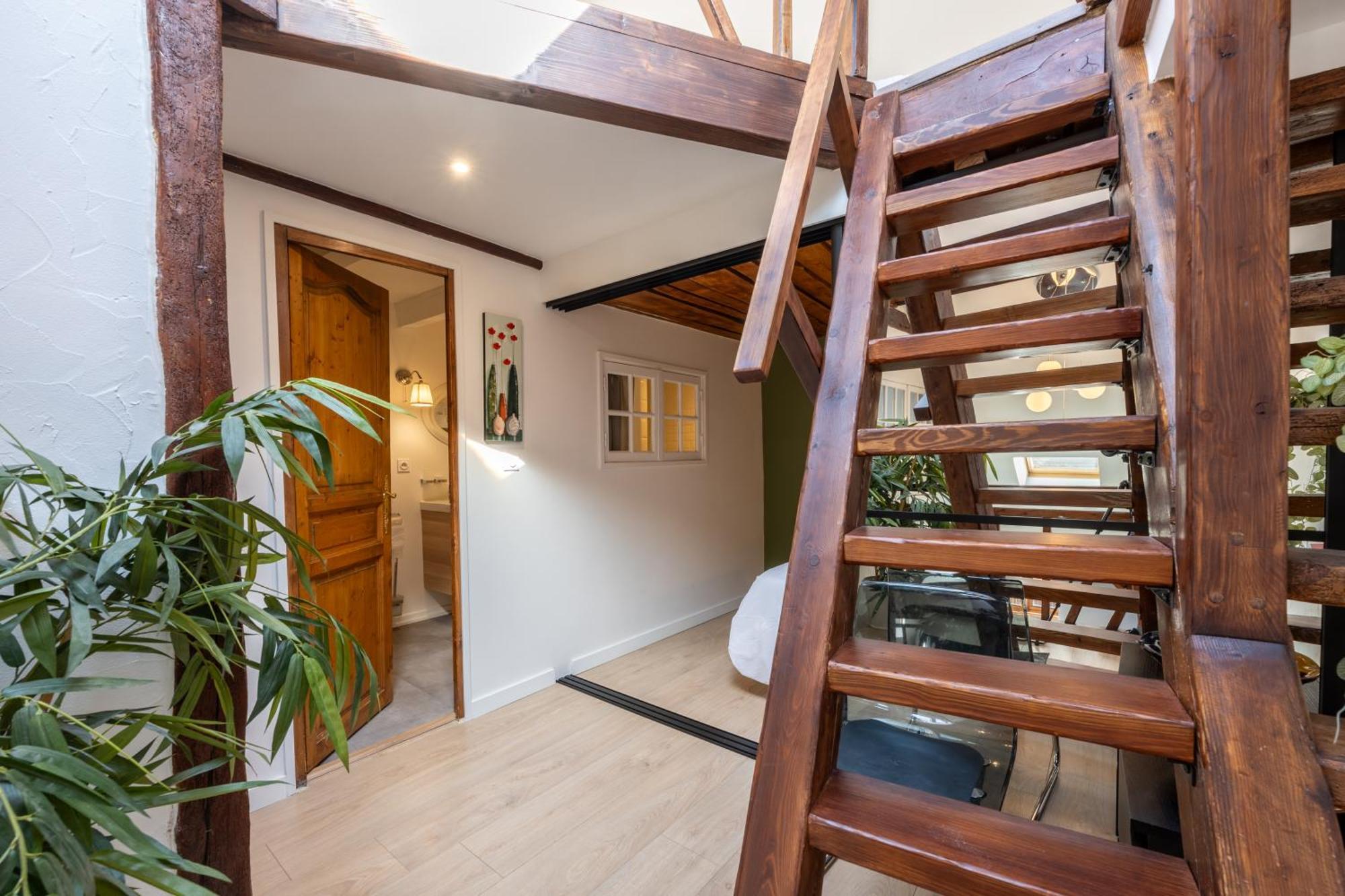 Sous Les Toits D'Annecy, Un Appartement Irresistible Pour 1 A 6 Personnes En Plein Coeur De Ville Ngoại thất bức ảnh
