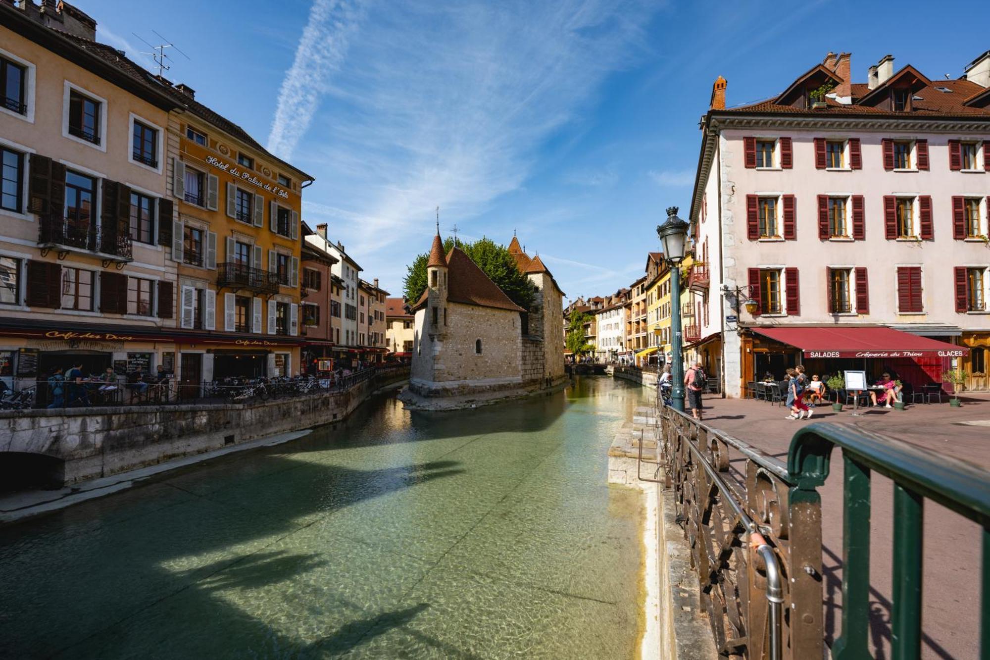 Sous Les Toits D'Annecy, Un Appartement Irresistible Pour 1 A 6 Personnes En Plein Coeur De Ville Ngoại thất bức ảnh